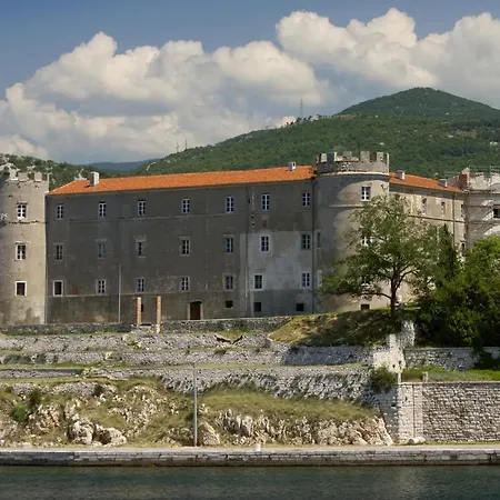Apartment Adriatic Pearl 1 And Adriatic Pearl 2 - Happy Kraljevica