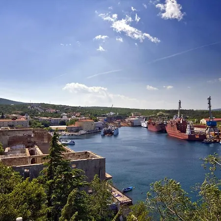 Adriatic Pearl 1 And Adriatic Pearl 2 - Happy Kraljevica